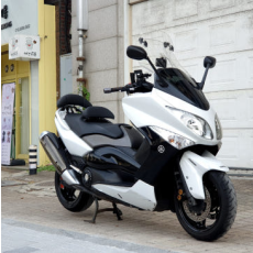 2011년식 야마하 티맥스500 69000KM